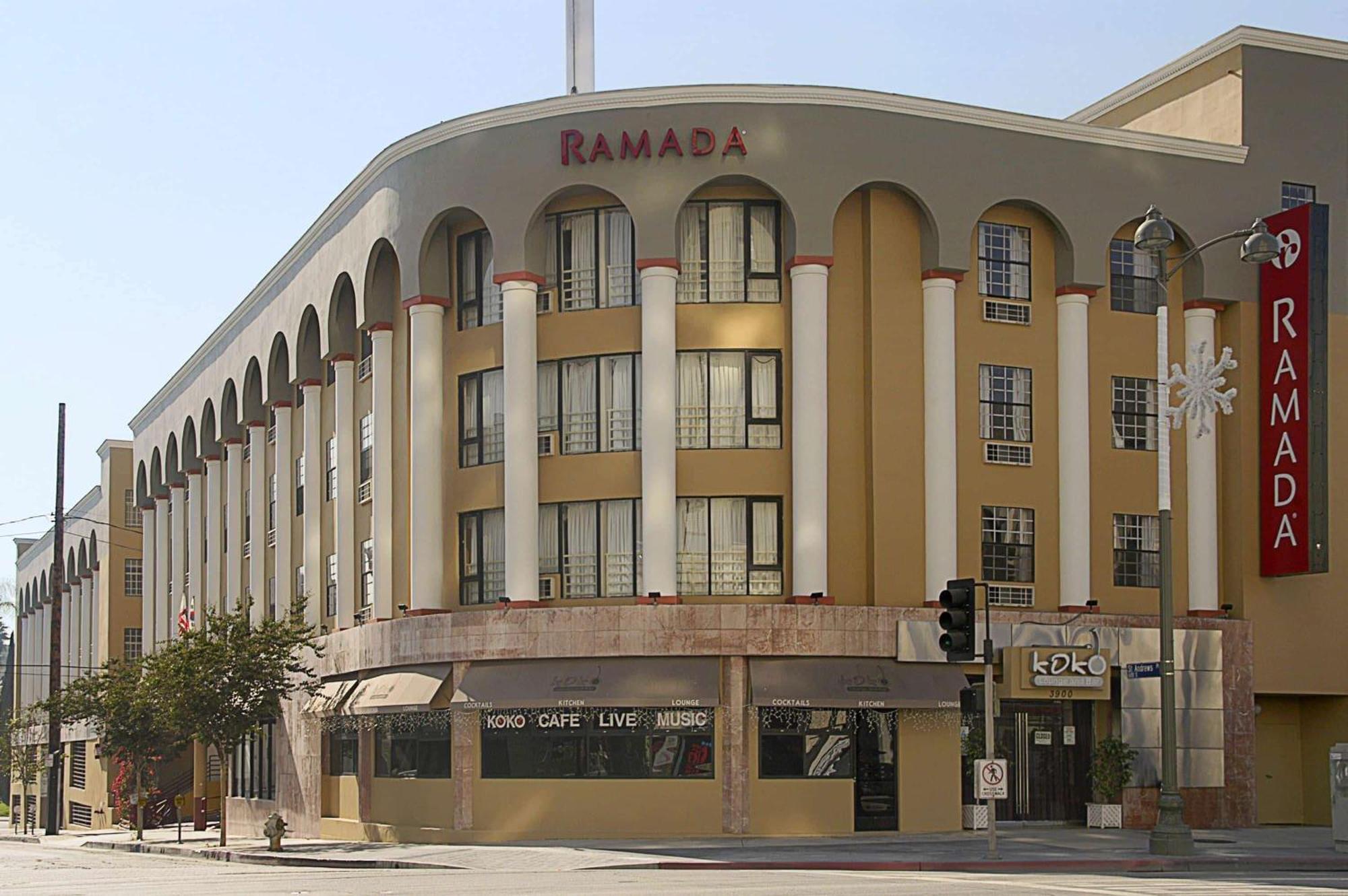 Ramada By Wyndham Los Angeles/Wilshire Center Exterior photo